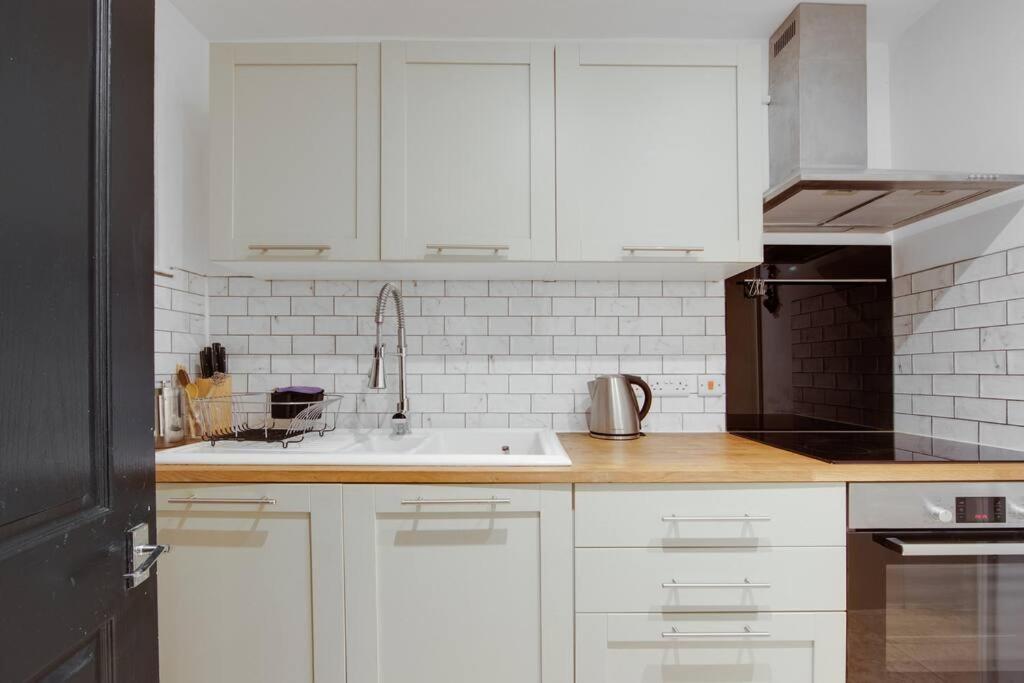 Princes Villa - Large Fully Self Contained Flat, 5 Minutes From The Sea Hastings Exteriör bild