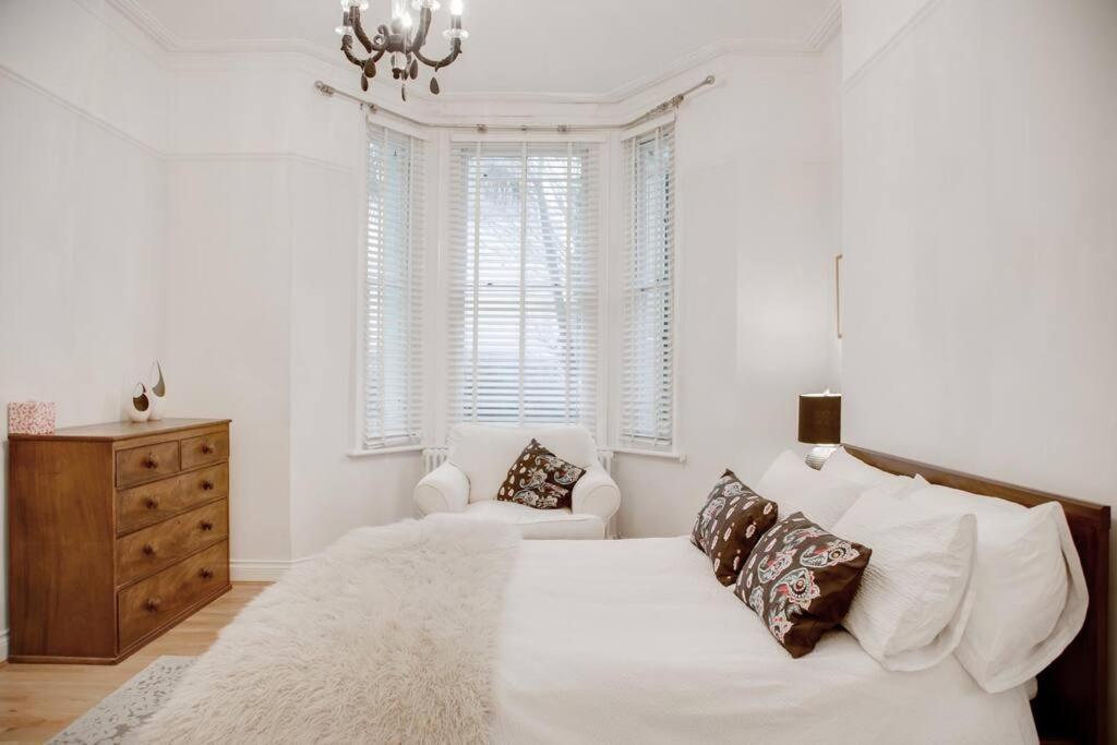 Princes Villa - Large Fully Self Contained Flat, 5 Minutes From The Sea Hastings Exteriör bild