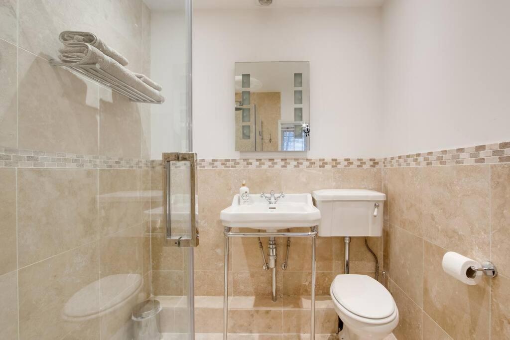 Princes Villa - Large Fully Self Contained Flat, 5 Minutes From The Sea Hastings Exteriör bild