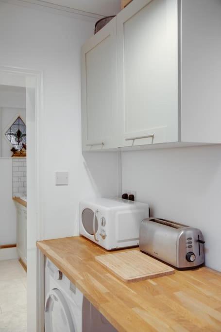 Princes Villa - Large Fully Self Contained Flat, 5 Minutes From The Sea Hastings Exteriör bild